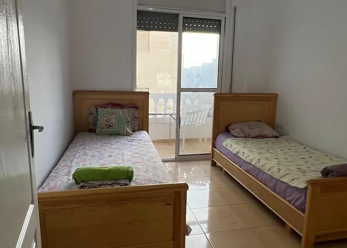Appartement Des Vacances A Bades Pres De Corniche