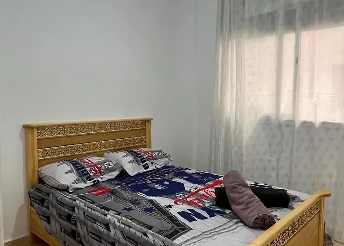 Appartement Des Vacances A Bades Pres De Corniche